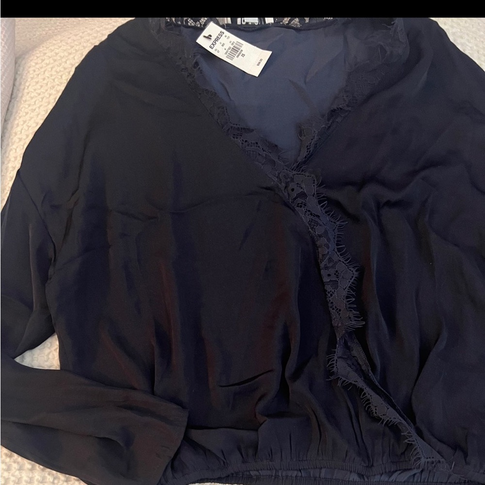 Express blouse size XS NWT navy
